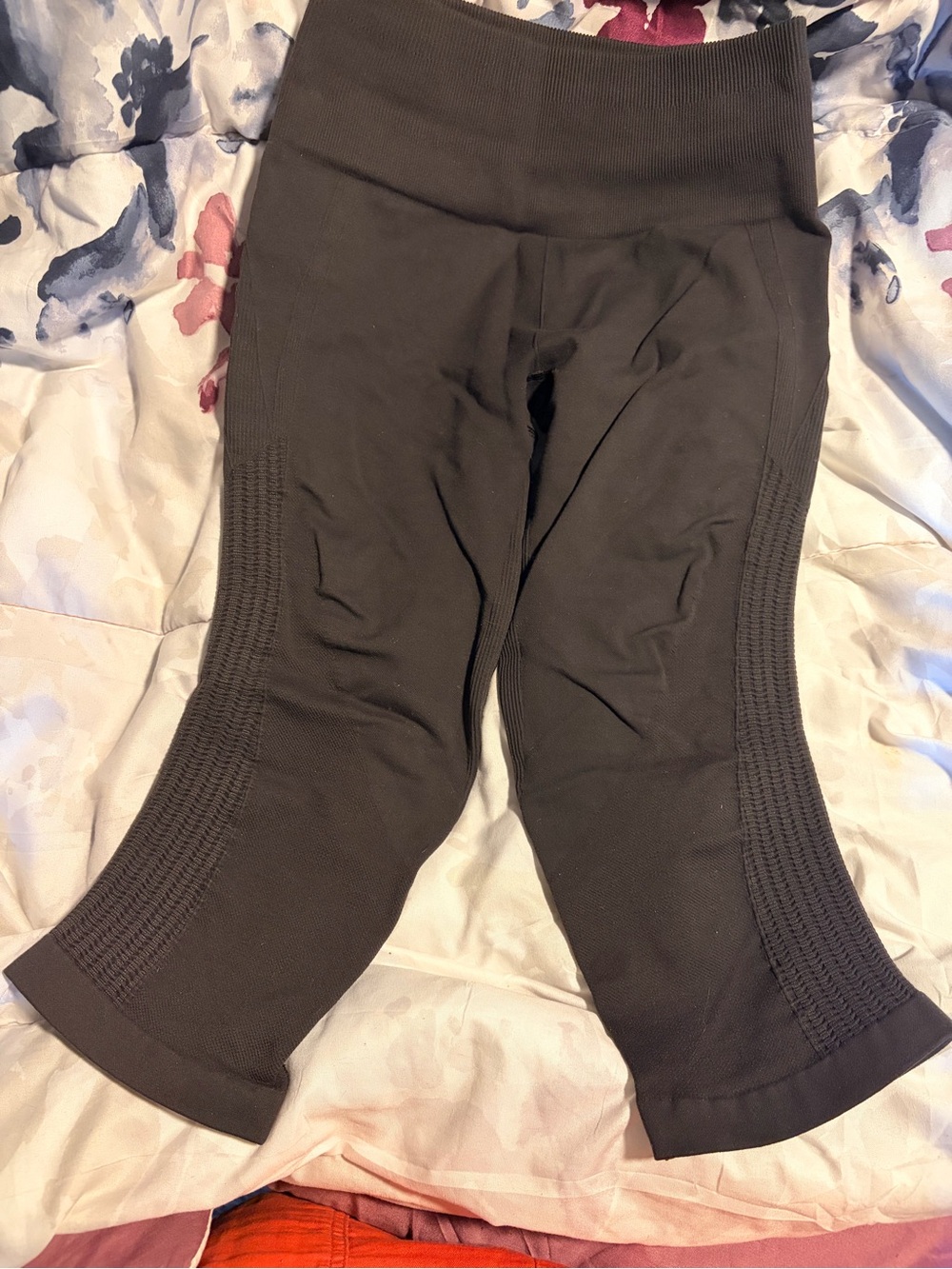 Lululemon Seamless Rib-Knit Crop Leggings - Black